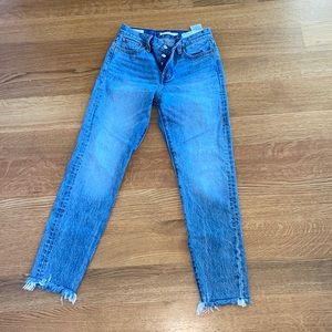 Never worn Levi Wedgie Jean